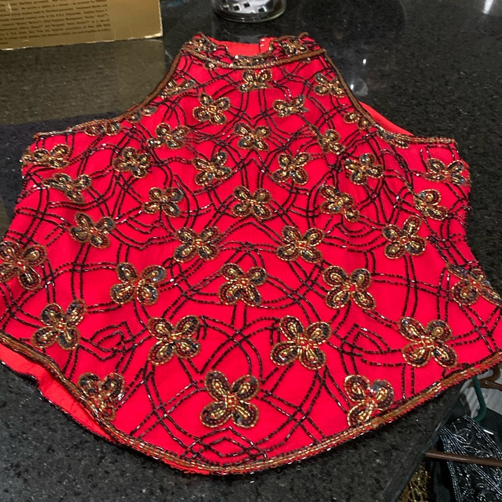 Evening wear beaded shell silk lining with bugle beads